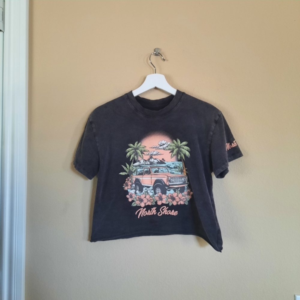 Cotton Crop Top Tee Vintage Bronco North Shore Obsessive Love